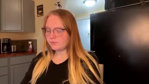 PhatAssBlond online show from February 2025 05:31:01 PM