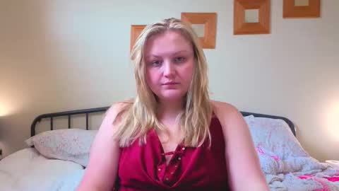 PhatAssBlond online show from February 2026 04:16:01 PM