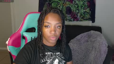 Snapshot of phatjuicypeach chatting on June 2026 08:23:02 AM Destiny Adams online show from June 2026 08:23:02 AM