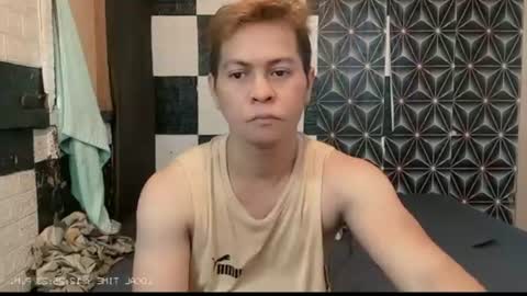 Snapshot of philcummx chatting on June 2026 04:25:02 AM PHIL online show from June 2026 04:25:02 AM