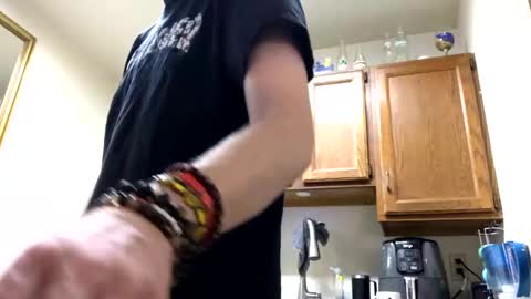 Phil online show from January 2025 01:21:01 AM