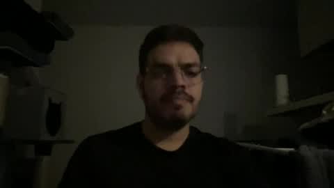 Snapshot of philip0411 chatting on May 2026 04:51:01 AM philip0411 online show from May 2026 04:51:01 AM