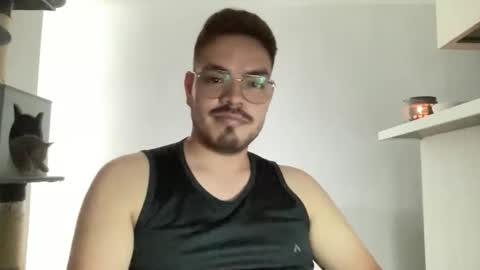 Snapshot of philip0411 chatting on May 2026 03:53:02 PM philip0411 online show from May 2026 03:53:02 PM