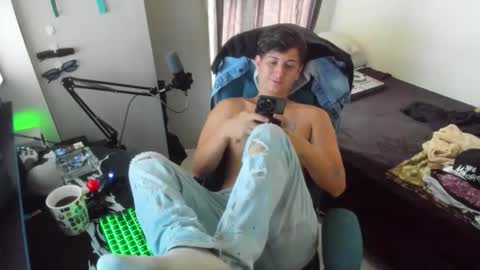 philip_dj online show from February 2026 12:01:01 PM