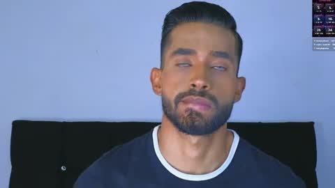 Snapshot of phillip_rayn chatting on December 2024 12:49:01 PM phillip online show from December 2024 12:49:01 PM