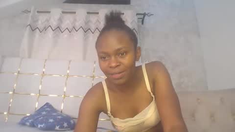 phoebe online show from February 2026 07:06:01 PM