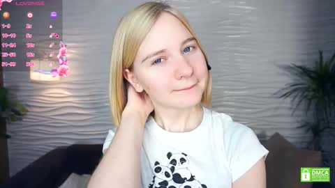 Hann G. Jones online show from November 2025 04:11:02 AM