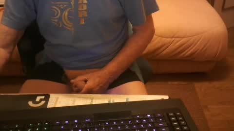 Snapshot of piavola2 chatting on July 2026 06:49:02 AM piavola2 online show from July 2026 06:49:02 AM