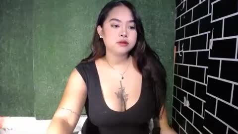 Snapshot of pickme_69xx chatting on September 2025 05:23:01 AM SEVE online show from September 2025 05:23:01 AM