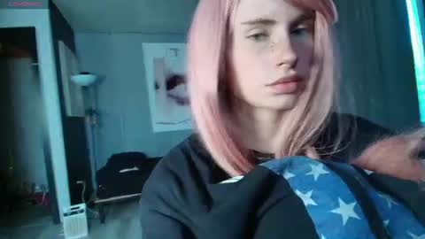 Snapshot of piera_ chatting on June 2026 03:33:02 AM Piera online show from June 2026 03:33:02 AM