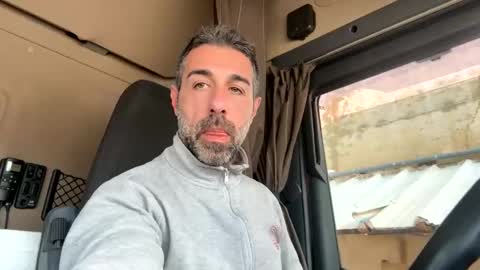 pierotu online show from January 2026 11:35:01 AM