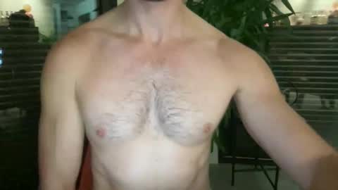 pierre81000 online show from October 2025 05:35:01 PM