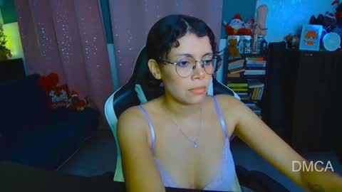 Andrea G online show from December 2025 03:25:02 AM