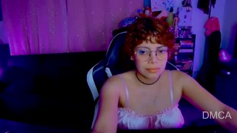 Snapshot of piixiie_d_oll chatting on June 2026 03:02:01 AM Andrea G online show from June 2026 03:02:01 AM