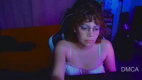 Snapshot of piixiie_d_oll chatting on July 2026 02:39:01 AM Andrea G online show from July 2026 02:39:01 AM