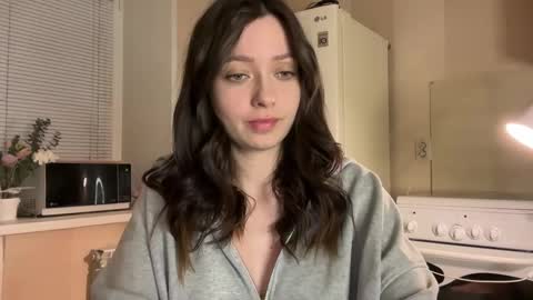 Trisha     online show from November 2025 02:56:01 PM