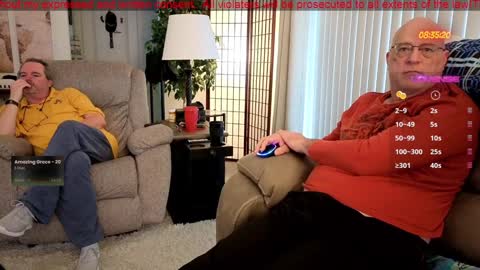 Snapshot of pilot_dave_69 chatting on January 2025 01:35:01 PM Dave online show from January 2025 01:35:01 PM