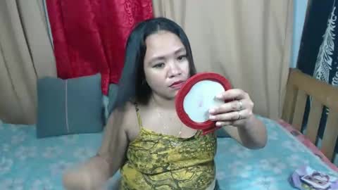 Snapshot of pinay_adeline chatting on December 2025 01:07:01 PM pinay_adeline online show from December 2025 01:07:01 PM