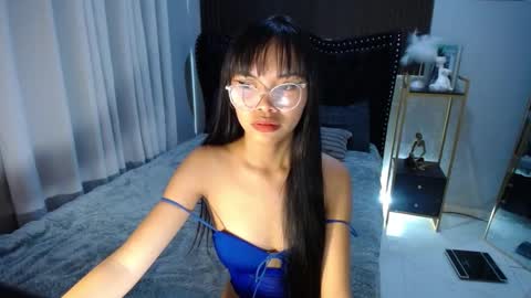 dee online show from March 2025 03:28:02 PM