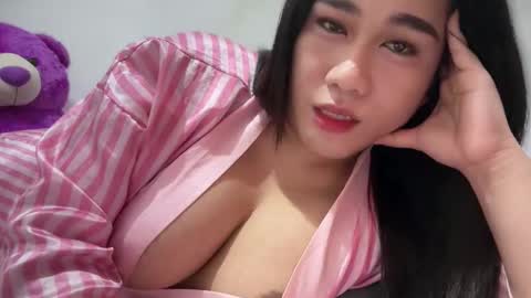 Snapshot of pinay_sofiexx chatting on April 2026 03:49:02 PM sofielove online show from April 2026 03:49:02 PM