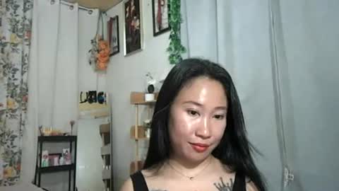 Snapshot of pinayhotty_yumie chatting on June 2026 11:14:01 AM yumie online show from June 2026 11:14:01 AM