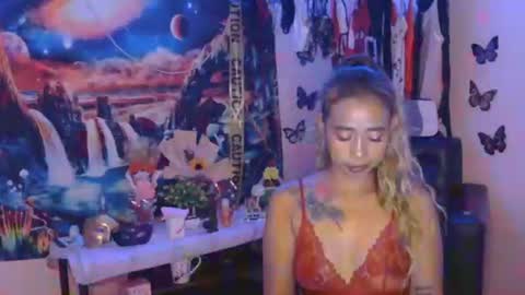 Snapshot of pinaymorena_renelda chatting on May 2026 03:01:02 AM pinaymorena_renelda online show from May 2026 03:01:02 AM