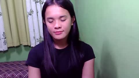 pinaymorena_rhowe online show from December 2024 04:10:01 PM
