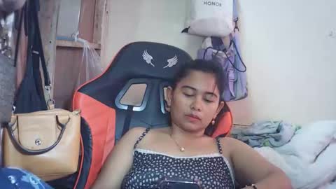 Snapshot of pinaysunday chatting on February 2026 01:33:01 AM pinaysunday online show from February 2026 01:33:01 AM