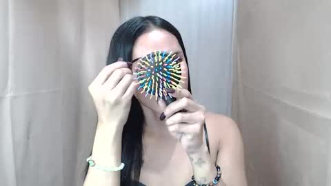 celistina Crwford online show from October 2025 04:01:02 AM