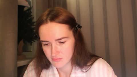       online show from December 2025 06:35:02 PM