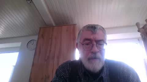 Michael online show from November 2025 11:54:02 AM