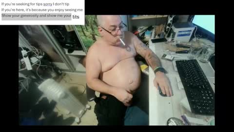 Snapshot of pini_z chatting on December 2024 08:36:01 PM pini_z online show from December 2024 08:36:01 PM