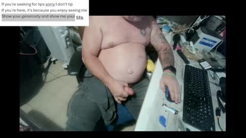 Snapshot of pini_z chatting on January 2025 06:24:02 PM pini_z online show from January 2025 06:24:02 PM