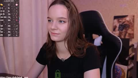 Stephanie online show from February 2025 02:32:01 PM