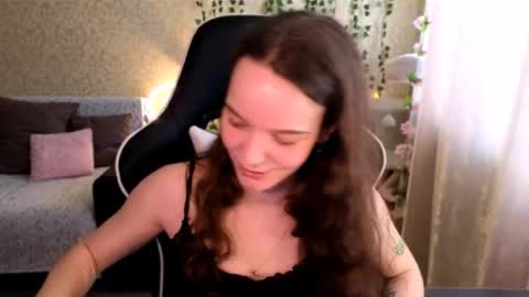 Snapshot of pink__sun chatting on March 2026 05:44:01 AM Stephanie online show from March 2026 05:44:01 AM