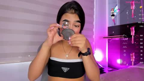 pink_as online show from October 2025 01:51:02 PM