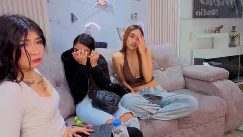 pink_as online show from March 2026 11:00:02 PM