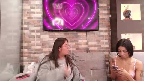 Snapshot of pink_as chatting on June 2026 01:41:02 PM pink_as online show from June 2026 01:41:02 PM