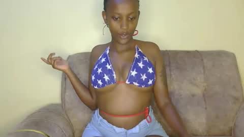 pink_cushy online show from February 2026 05:49:02 AM