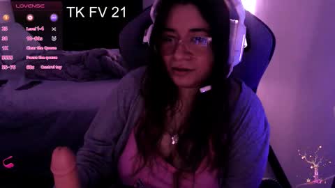 Kitty online show from December 2025 06:24:02 PM