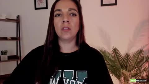 Eli online show from December 2025 07:53:02 PM