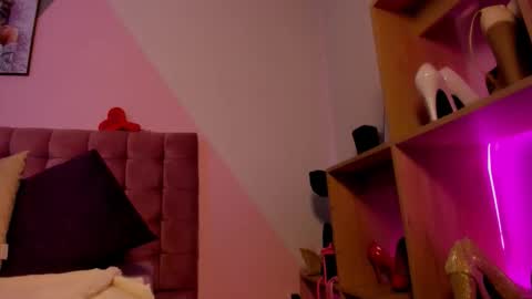 Snapshot of pink_secret chatting on February 2026 01:31:02 PM pink_secret online show from February 2026 01:31:02 PM