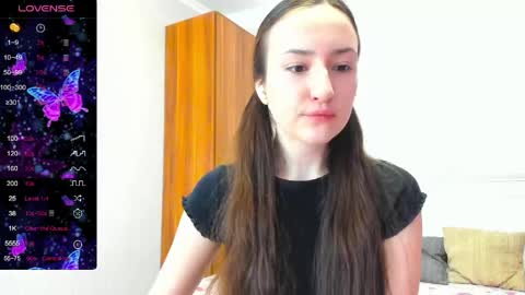 Snapshot of pink_soda33 chatting on May 2026 09:04:01 AM pink_soda33 online show from May 2026 09:04:01 AM