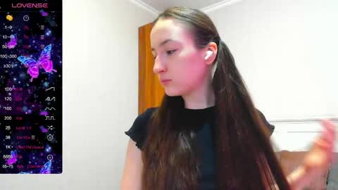 Snapshot of pink_soda33 chatting on May 2026 02:42:01 AM pink_soda33 online show from May 2026 02:42:01 AM