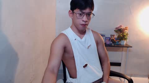 Snapshot of pinkcock_froi chatting on January 2025 03:00:02 AM froi online show from January 2025 03:00:02 AM