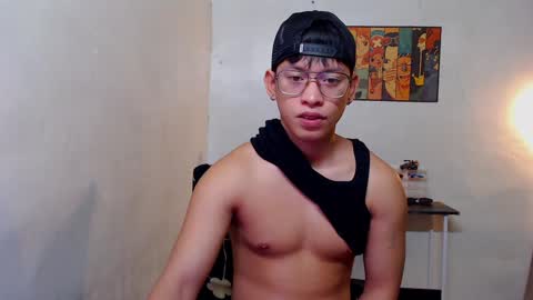 Snapshot of pinkcock_froi chatting on January 2025 01:58:02 AM froi online show from January 2025 01:58:02 AM