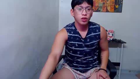 Snapshot of pinkcock_froi chatting on February 2025 01:35:02 AM froi online show from February 2025 01:35:02 AM