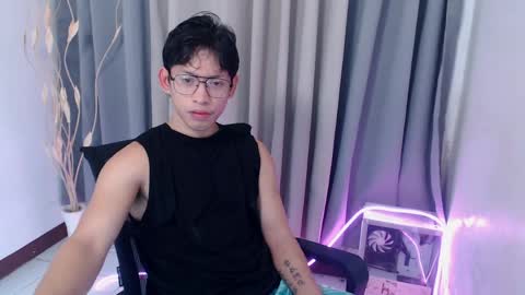 Snapshot of pinkcock_froi chatting on May 2026 01:58:02 AM froi online show from May 2026 01:58:02 AM