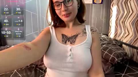 Eva and Tanya online show from September 2025 12:18:01 PM