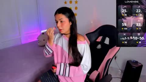 Snapshot of pinkpantherr_ chatting on November 2025 07:02:02 PM Sarah .. online show from November 2025 07:02:02 PM